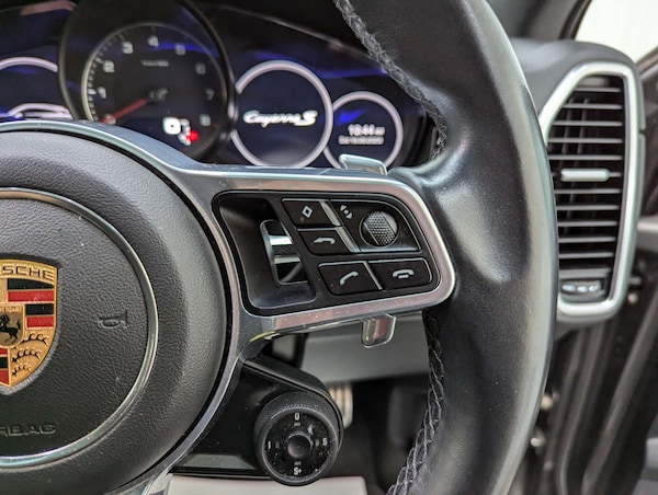 Used Porsche Cayenne 2020 for sale - 76278152: Photo 81