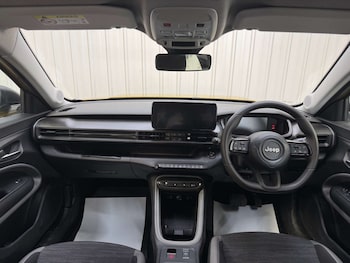 Used Jeep Avenger 2024 for sale - 79009874: Photo
