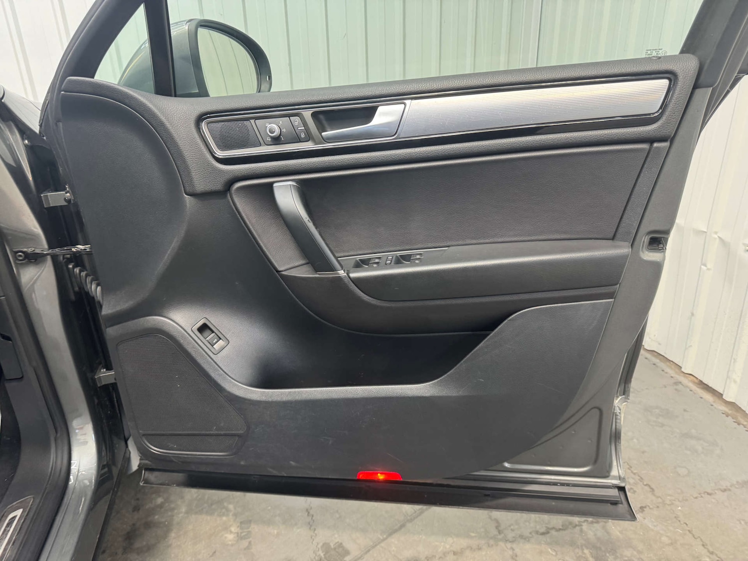 Used Volkswagen Touareg 2015 for sale - 77168073: Photo 53