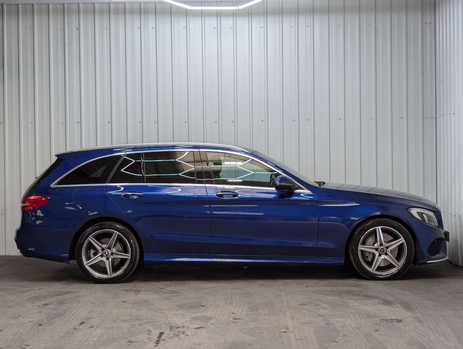 Used Mercedes-Benz C Class 2017 for sale - 76410698: Photo 13