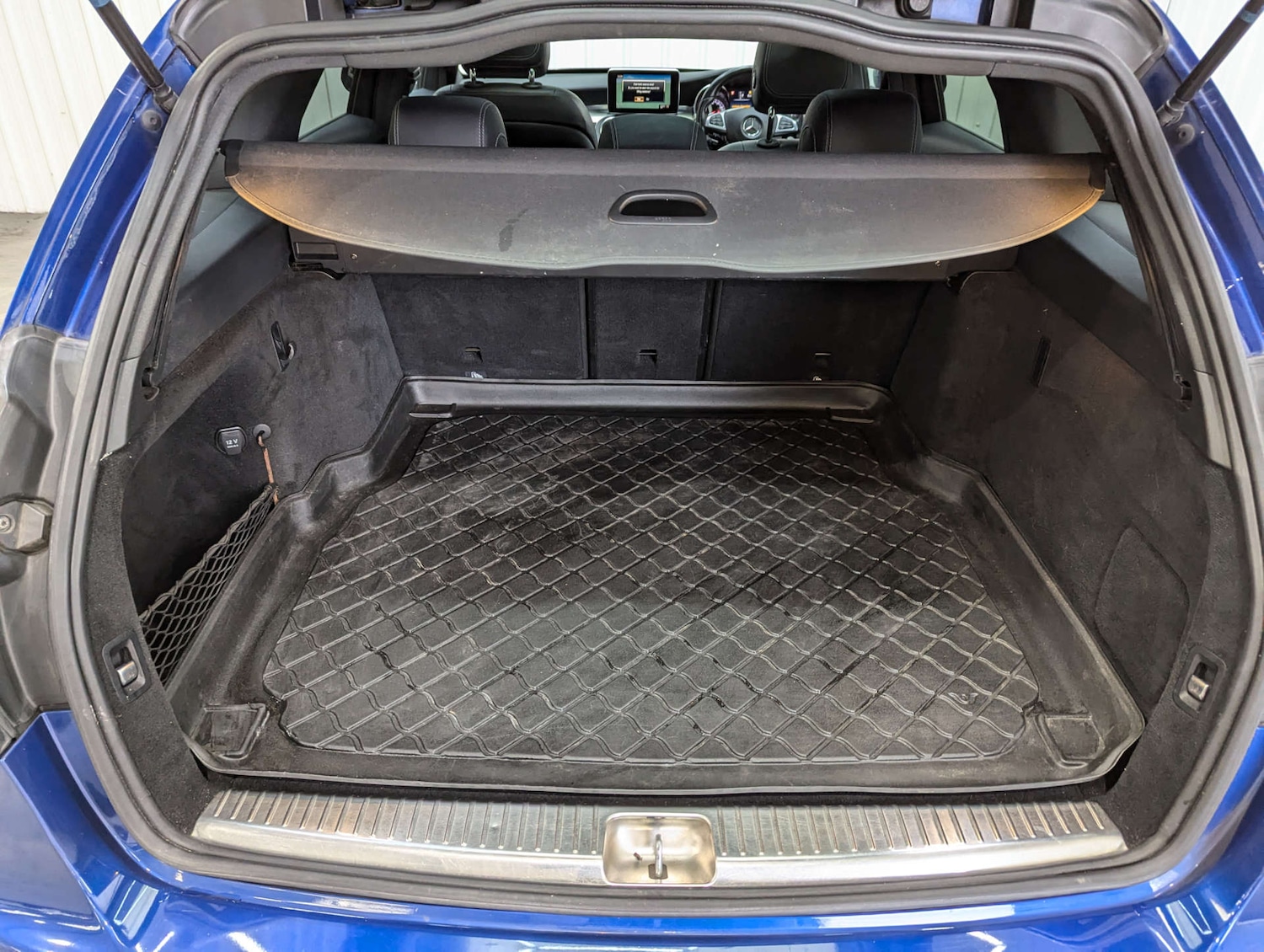 Used Mercedes-Benz C Class 2017 for sale - 76410698: Photo 45