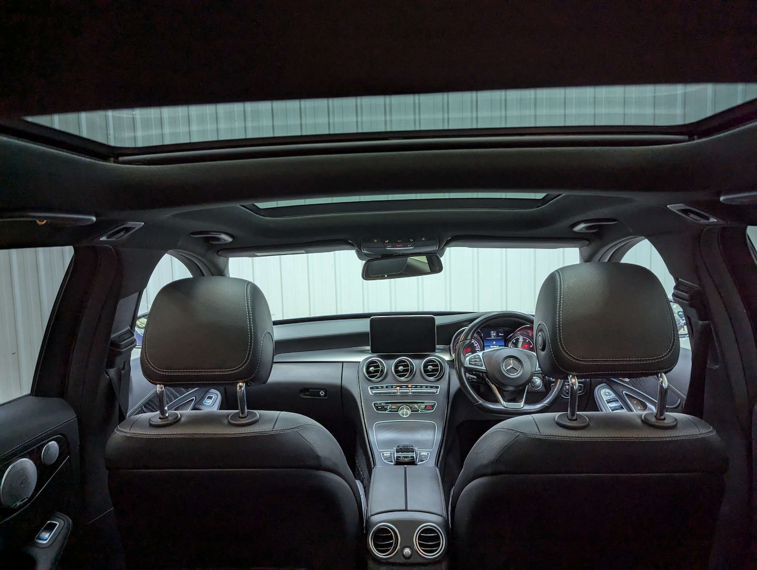 Used Mercedes-Benz C Class 2017 for sale - 76410698: Photo 46