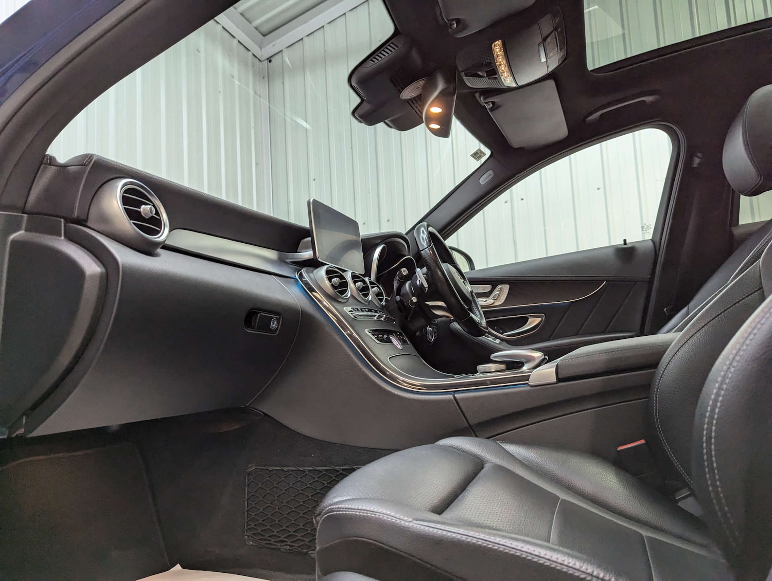 Used Mercedes-Benz C Class 2017 for sale - 76410698: Photo 57