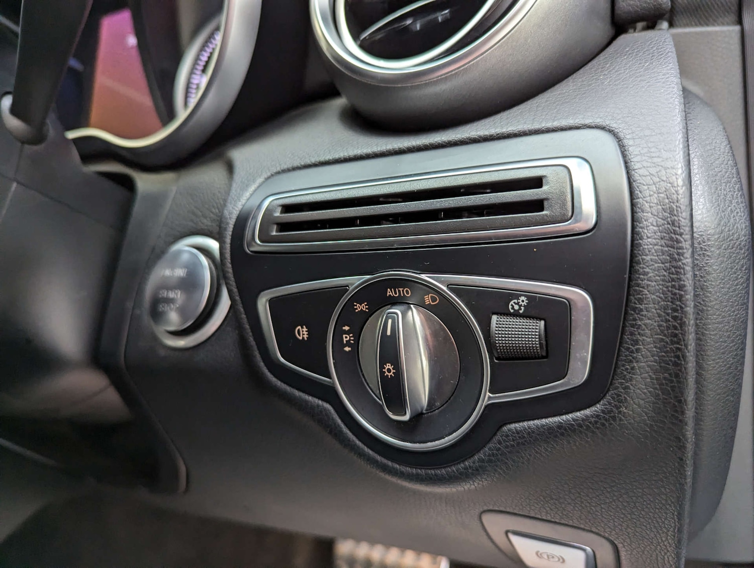 Used Mercedes-Benz C Class 2017 for sale - 76410698: Photo 81