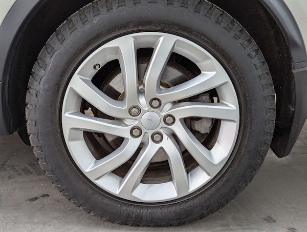 Used Land Rover Discovery 2017 for sale - 76144415: Photo 31