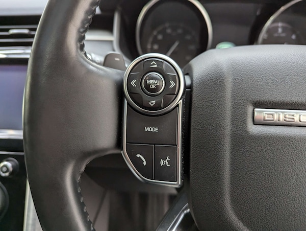 Used Land Rover Discovery 2017 for sale - 76144415: Photo 76