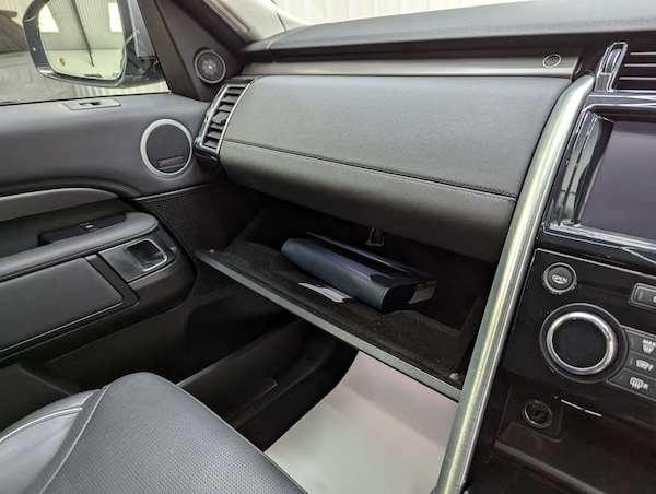 Used Land Rover Discovery 2017 for sale - 76144415: Photo 97