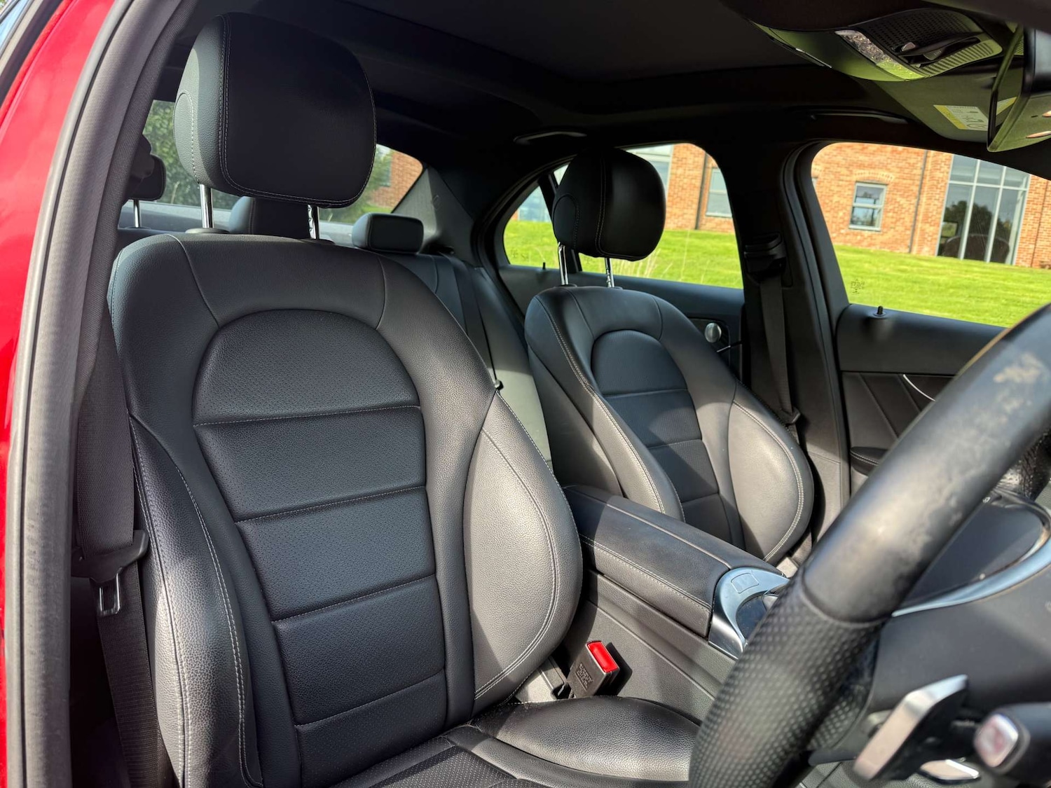 Used Mercedes-Benz C Class 2018 for sale - 76344990: Photo 10