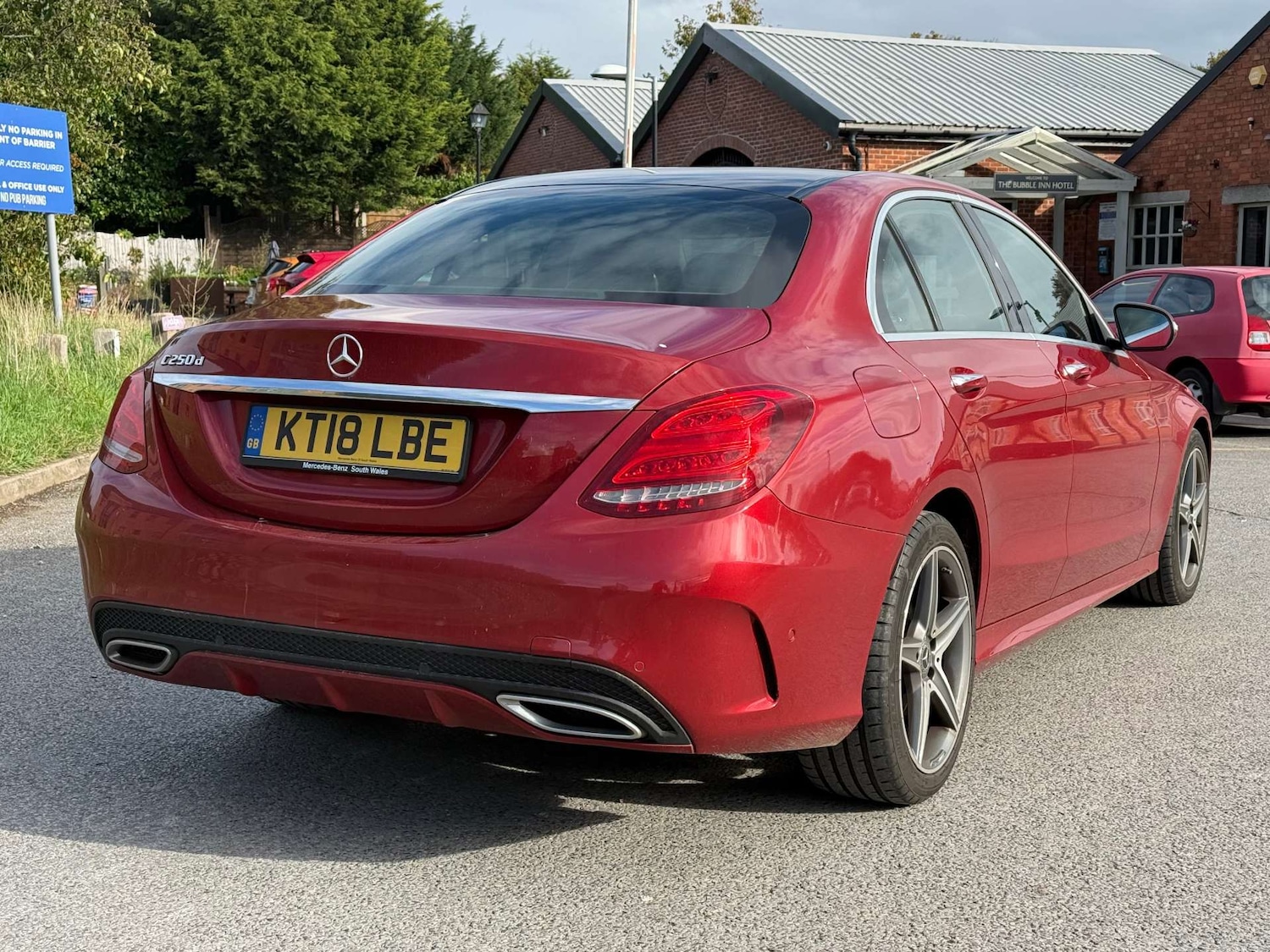 Used Mercedes-Benz C Class 2018 for sale - 76344990: Photo 5