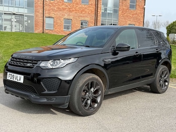 Land Rover Discovery Sport feature image