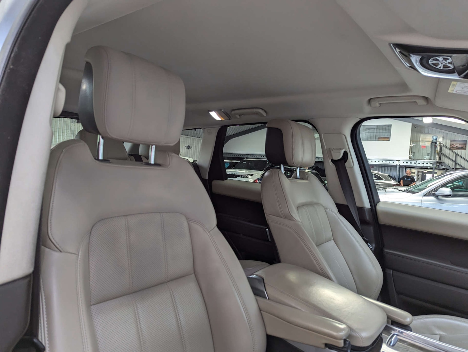 Used Land Rover Range Rover Sport 2018 for sale - 76363865: Photo 53