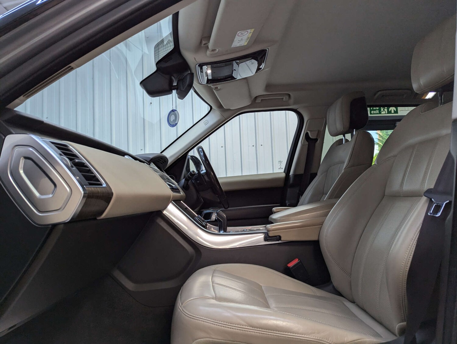 Used Land Rover Range Rover Sport 2018 for sale - 76363865: Photo 60