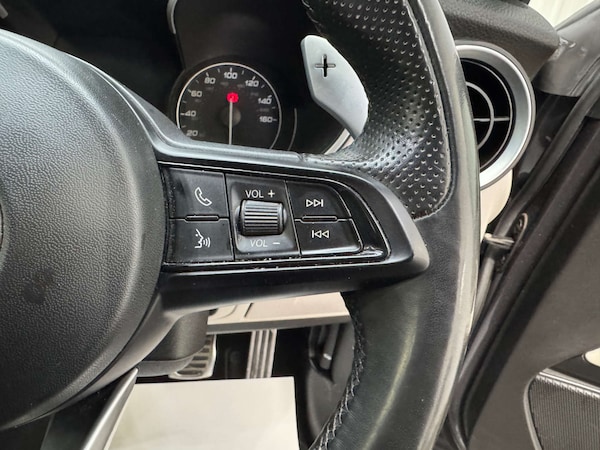 Used Alfa Romeo Stelvio 2021 for sale - 76005484: Photo 76