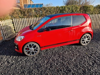 Used Volkswagen up! 2018 for sale - 77234124: Photo