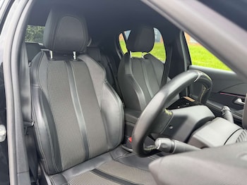 Used Peugeot 208 2022 for sale - 78559220: Photo