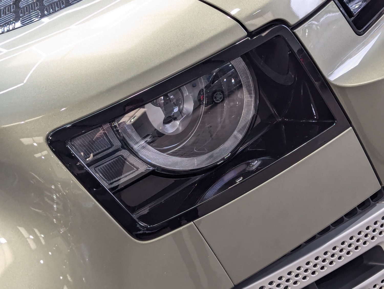 Used Land Rover Defender 2021 for sale - 77954387: Photo 68