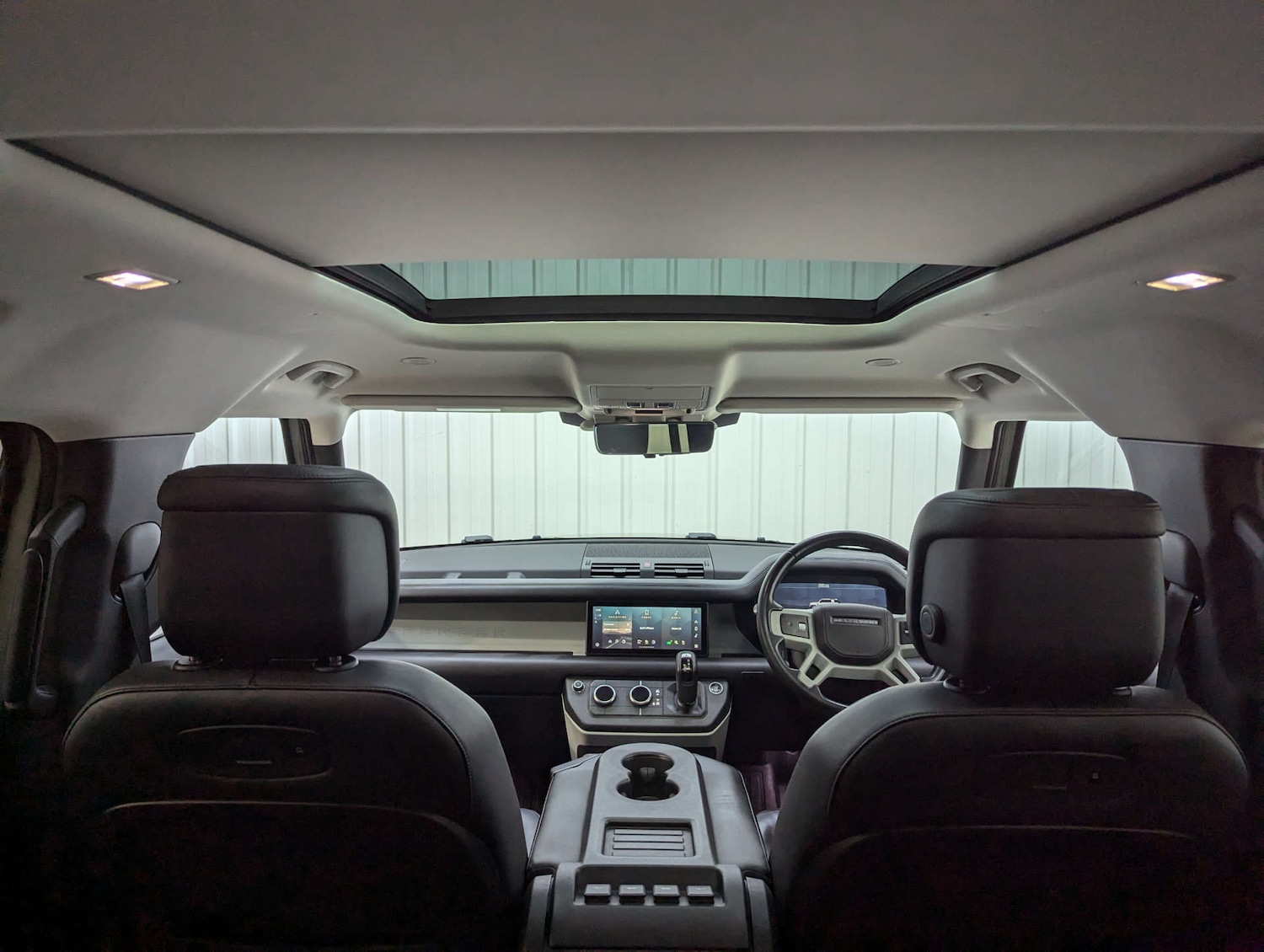 Used Land Rover Defender 2021 for sale - 77954387: Photo 91