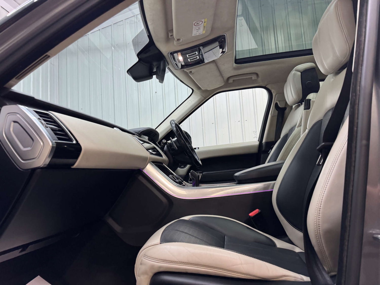 Used Land Rover Range Rover Sport 2018 for sale - 76363625: Photo 56