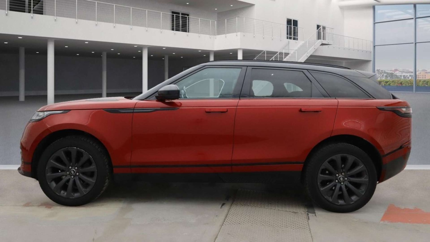 Used Land Rover Range Rover Velar 2018 for sale - 76527418: Photo 21