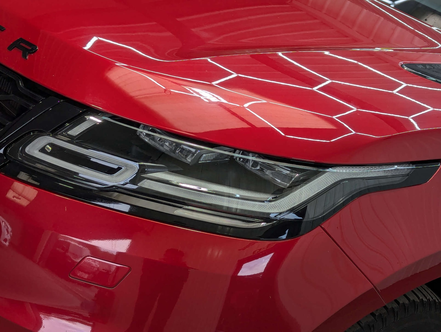 Used Land Rover Range Rover Velar 2018 for sale - 76527418: Photo 29