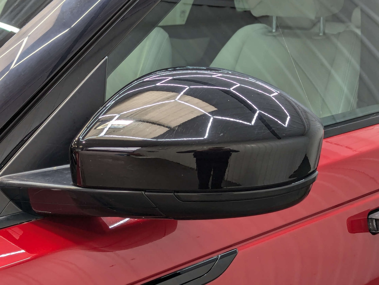 Used Land Rover Range Rover Velar 2018 for sale - 76527418: Photo 30