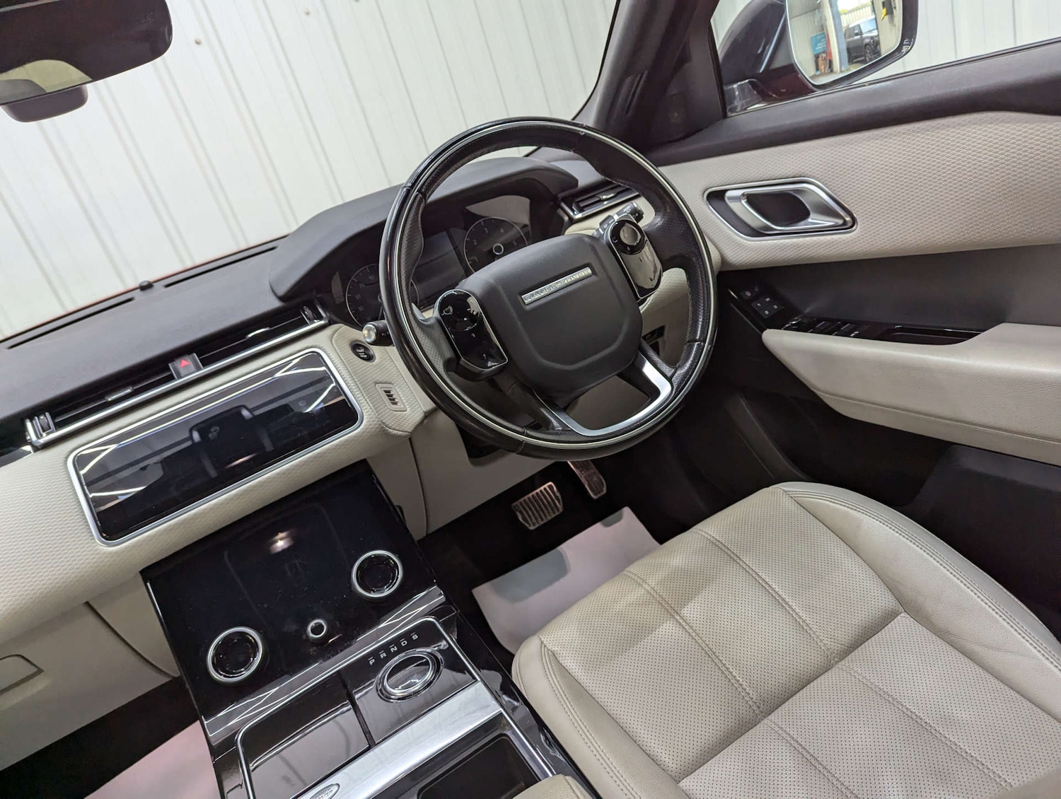 Used Land Rover Range Rover Velar 2018 for sale - 76527418: Photo 49