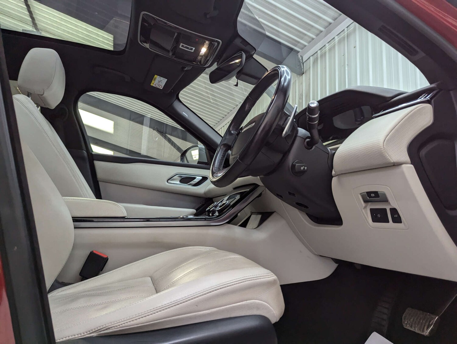 Used Land Rover Range Rover Velar 2018 for sale - 76527418: Photo 51