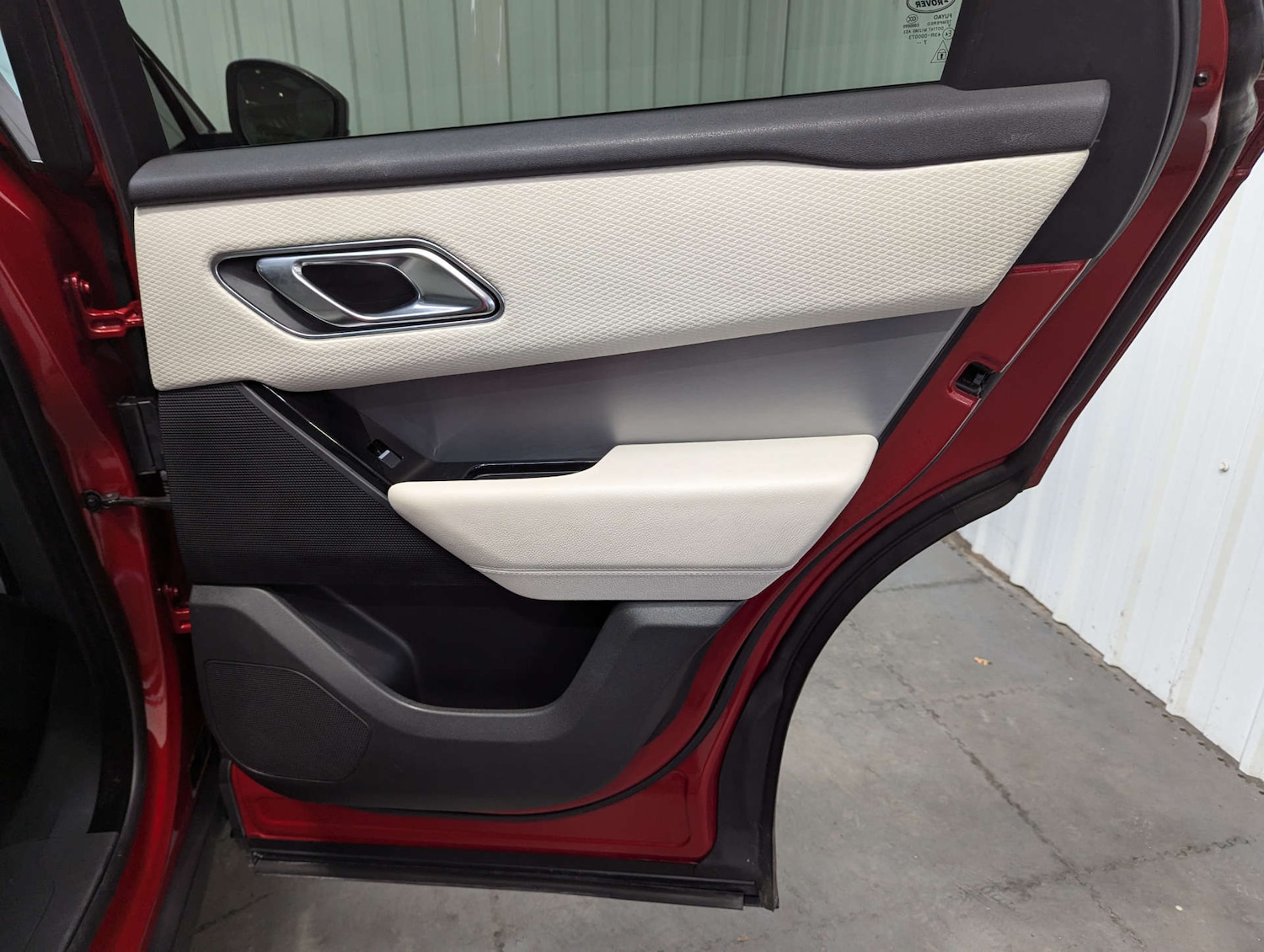 Used Land Rover Range Rover Velar 2018 for sale - 76527418: Photo 66