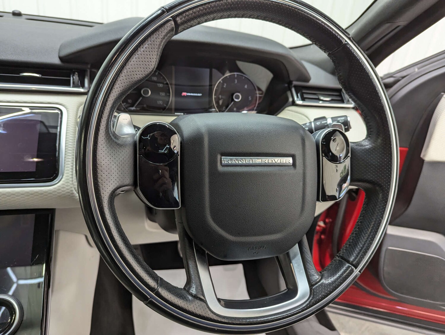 Used Land Rover Range Rover Velar 2018 for sale - 76527418: Photo 78