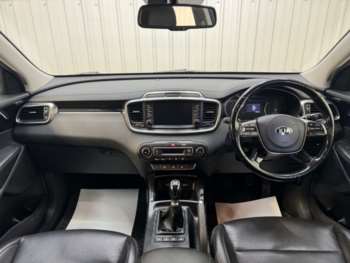 Used Kia Sorento 2018 for sale - 74927189: Photo