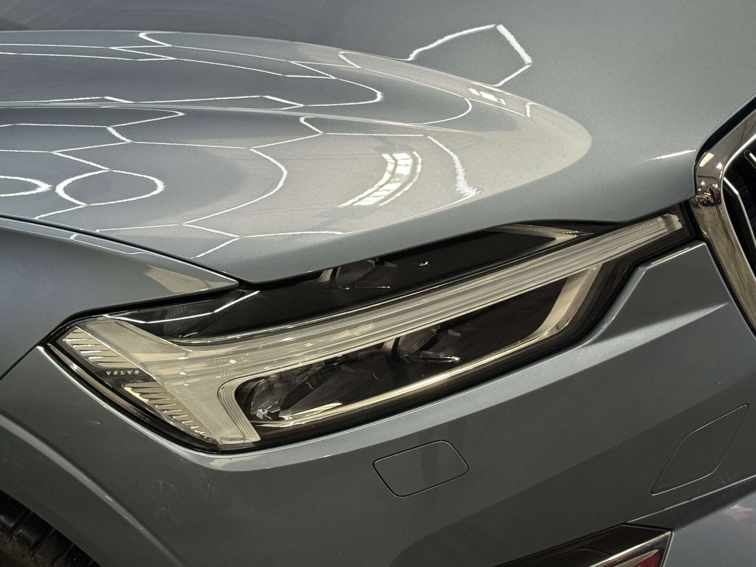 Used Volvo XC60 2017 for sale - 76600610: Photo 28