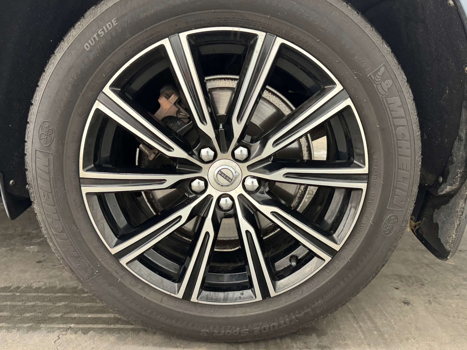 Used Volvo XC60 2017 for sale - 76600610: Photo 31