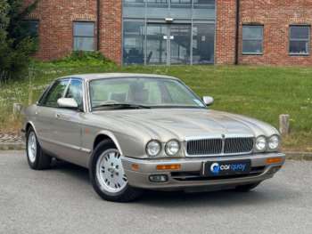 1995 - AUTO 2-Door