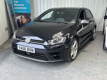 Used Volkswagen Golf 2016 for sale - 78297207: Photo