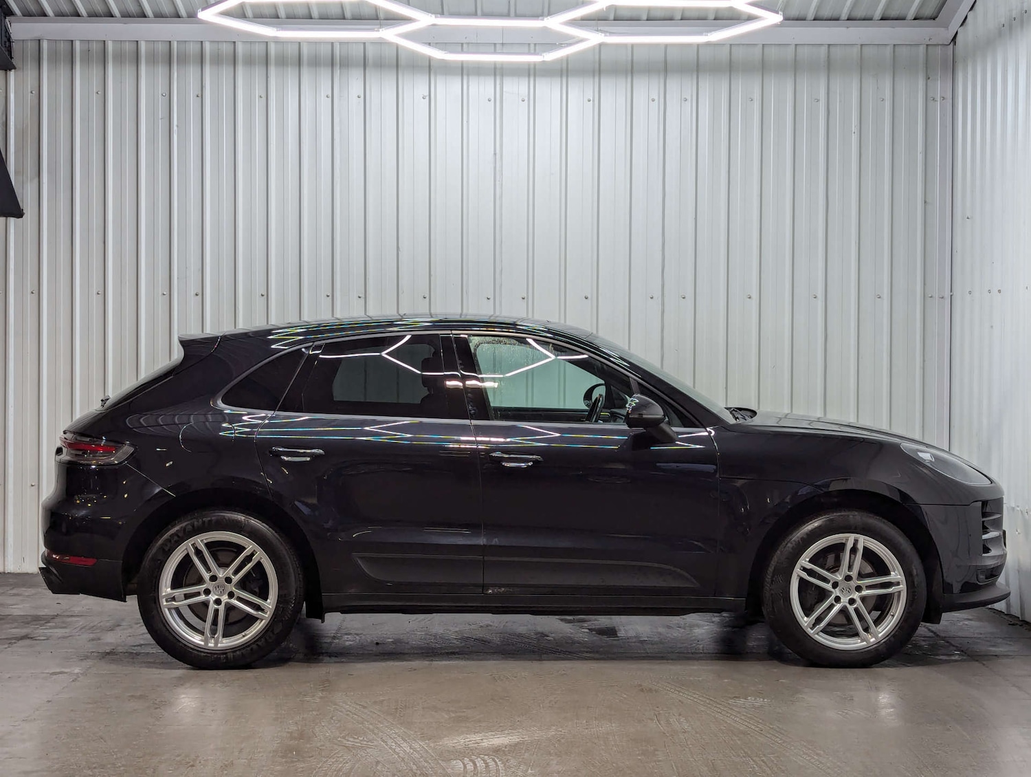 Used Porsche Macan 2019 for sale - 77159132: Photo 28