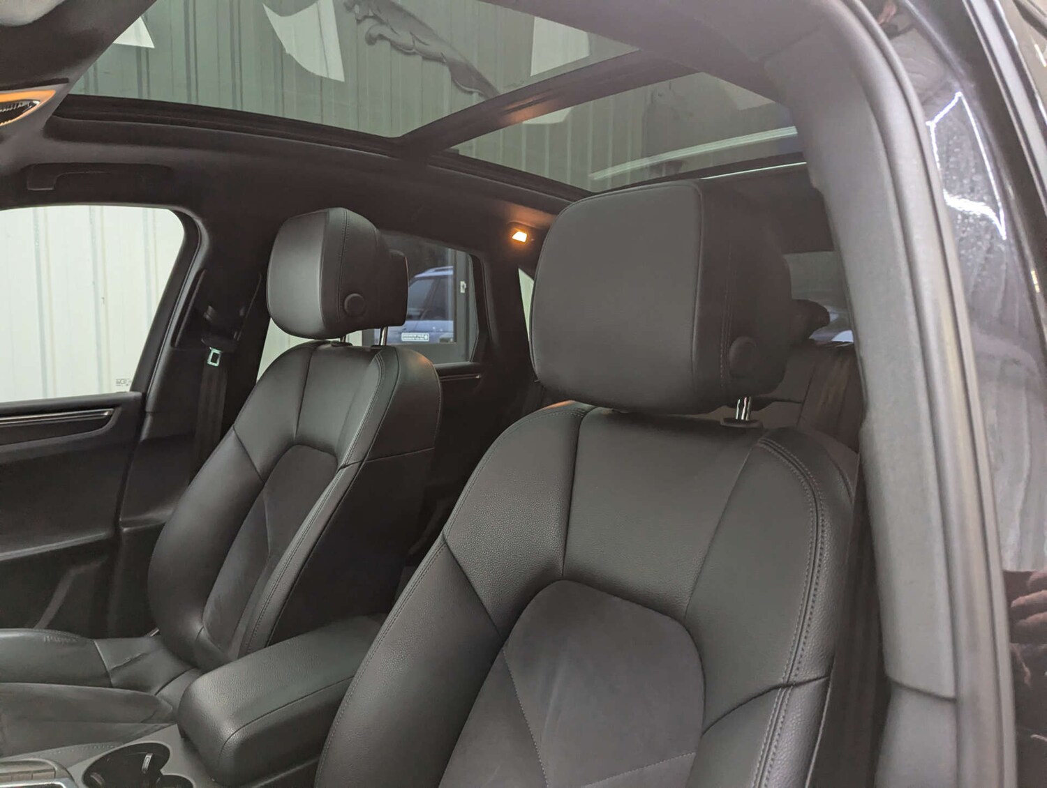 Used Porsche Macan 2019 for sale - 77159132: Photo 53