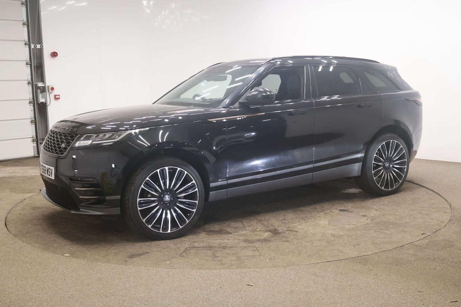 Used Land Rover Range Rover Velar 2018 for sale - 77629518: Photo 15
