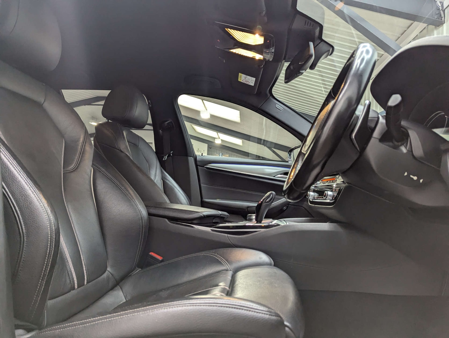 Used BMW 5 Series 2018 for sale - 77198032: Photo 54