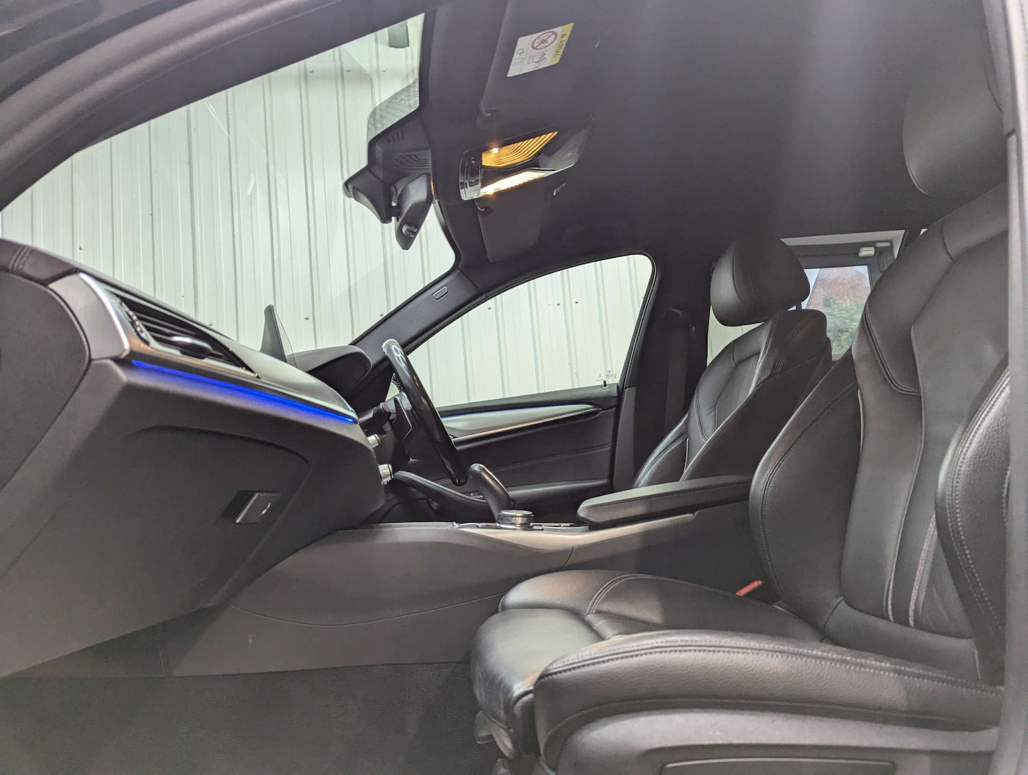 Used BMW 5 Series 2018 for sale - 77198032: Photo 60