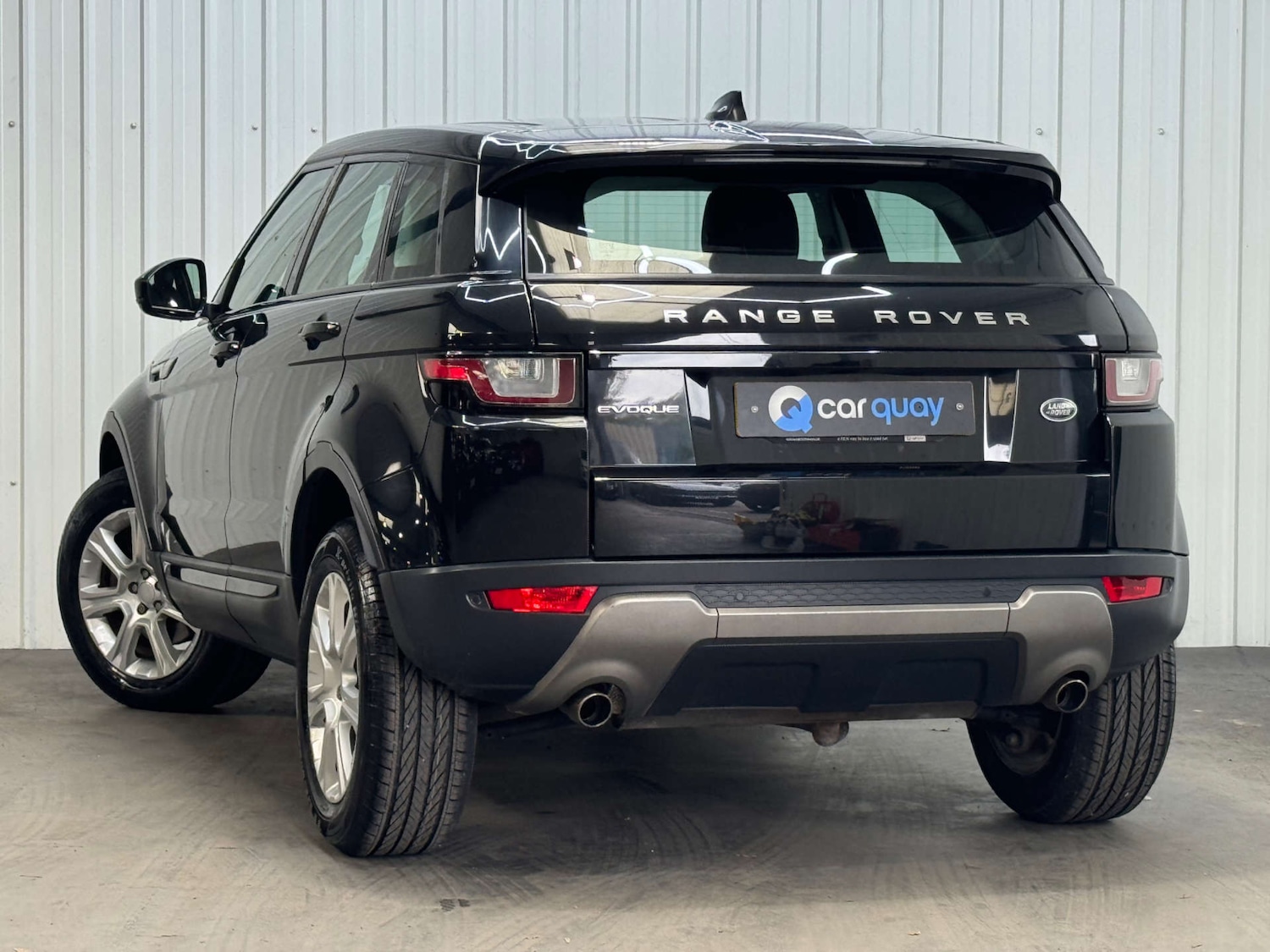 Used Land Rover Range Rover Evoque 2017 for sale - 76363718: Photo 11