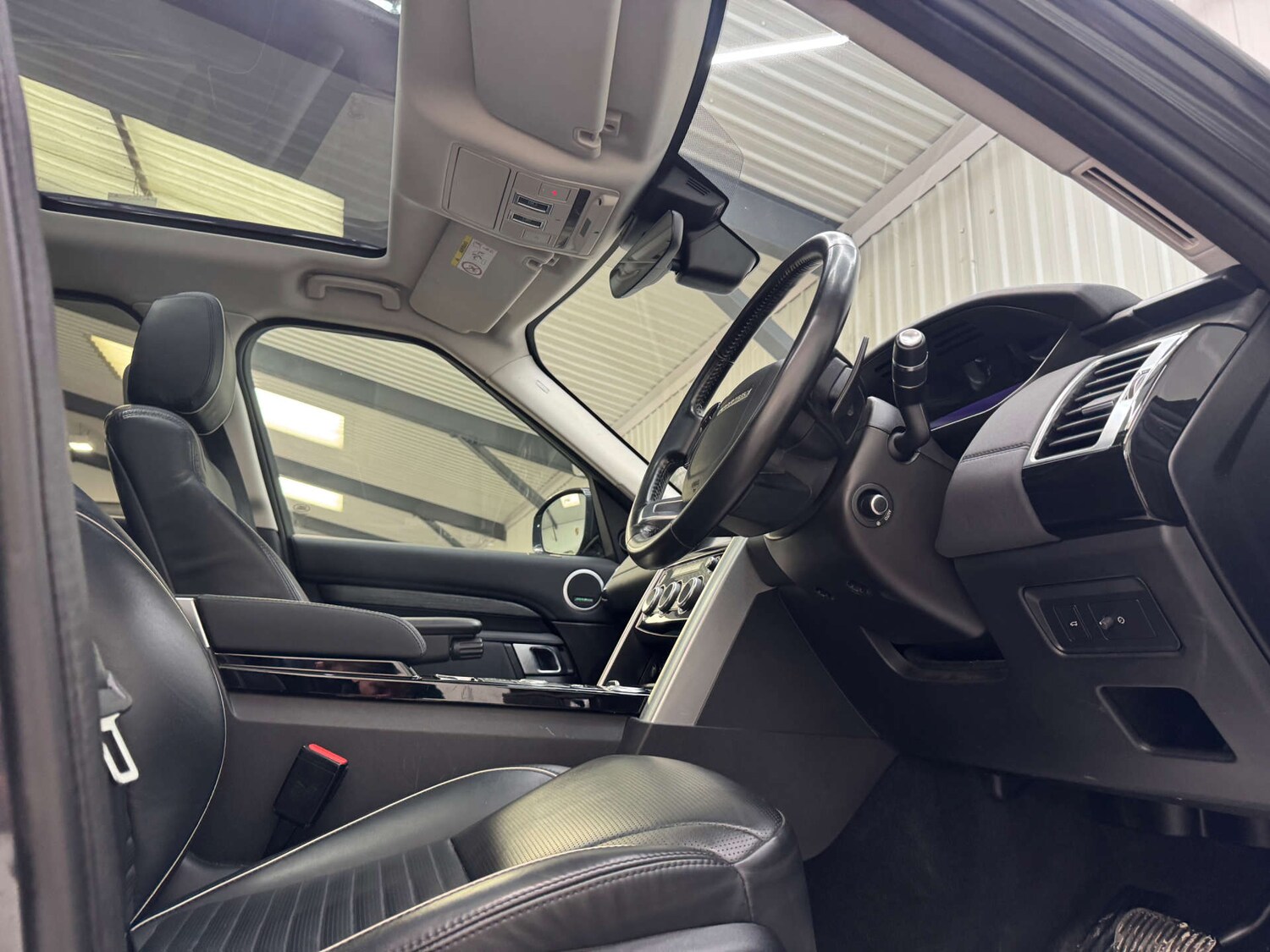 Used Land Rover Discovery 2019 for sale - 77548565: Photo 50