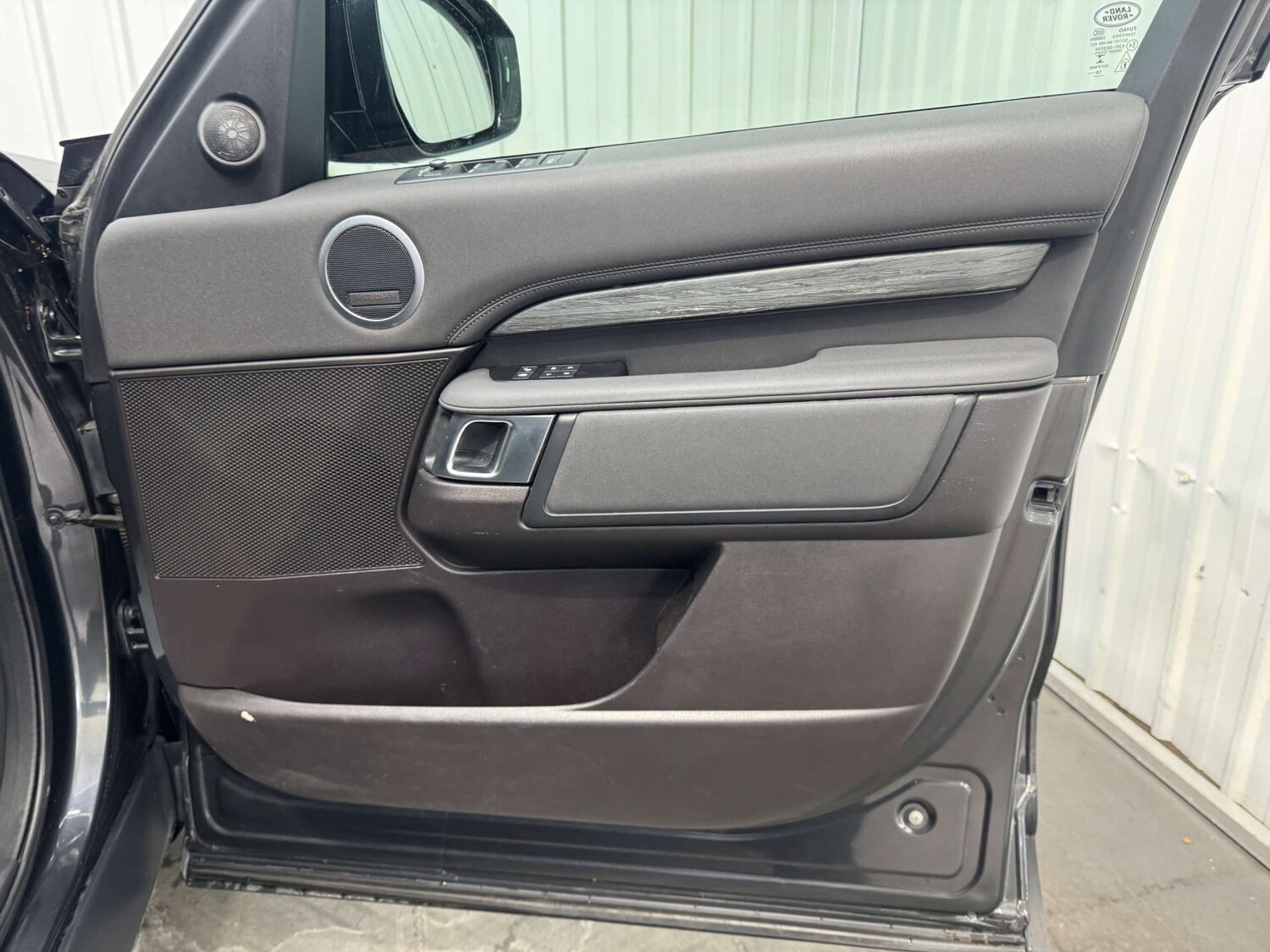 Used Land Rover Discovery 2019 for sale - 77548565: Photo 53