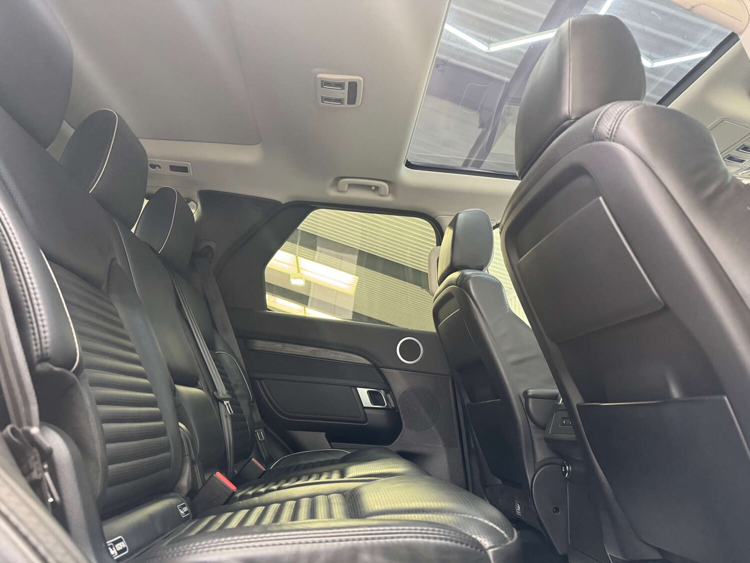 Used Land Rover Discovery 2019 for sale - 77548565: Photo 62