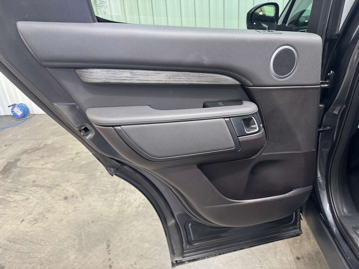 Used Land Rover Discovery 2019 for sale - 77548565: Photo 70
