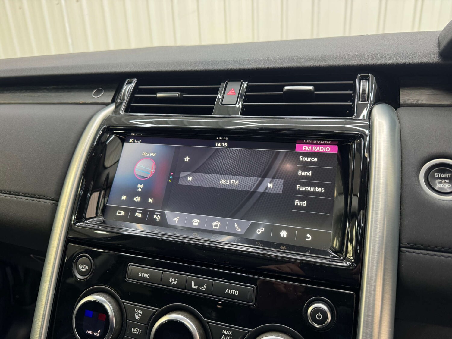 Used Land Rover Discovery 2019 for sale - 77548565: Photo 89