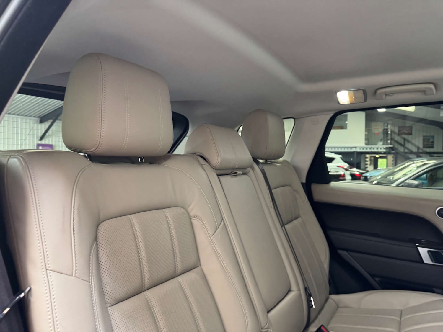 Used Land Rover Range Rover Sport 2018 for sale - 76363890: Photo 61