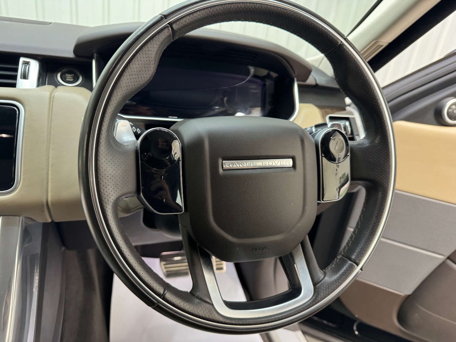 Used Land Rover Range Rover Sport 2018 for sale - 76363890: Photo 75