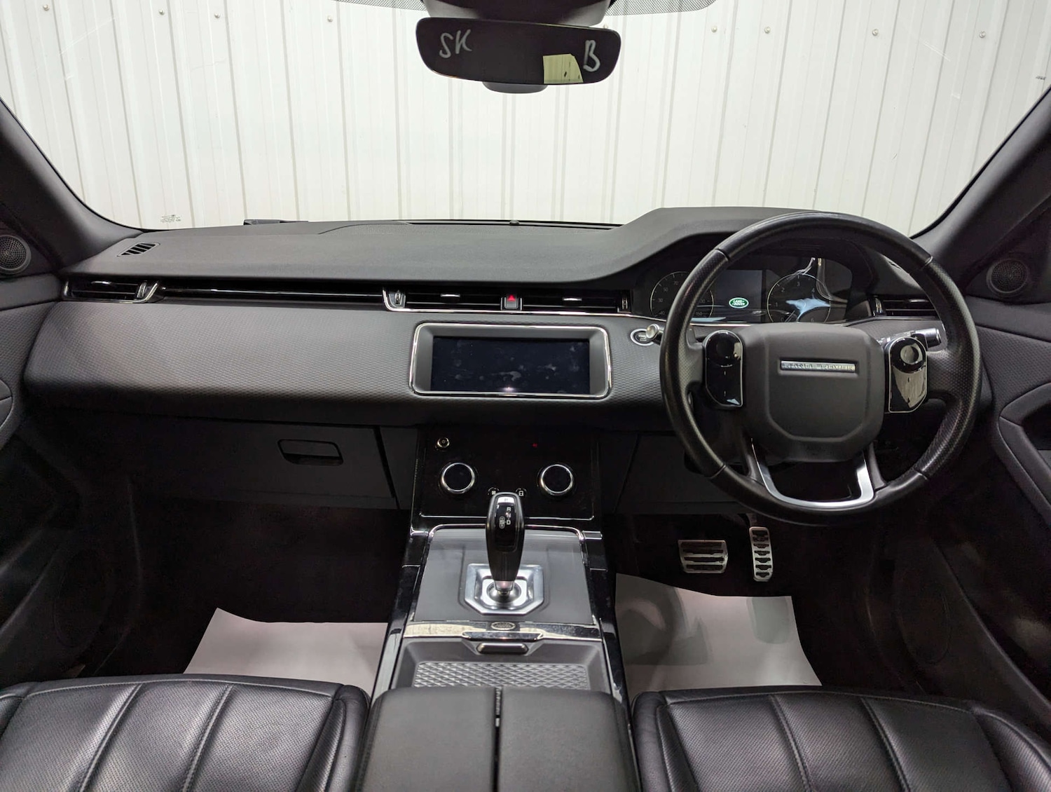 Used Land Rover Range Rover Evoque 2019 for sale - 76858689: Photo 2