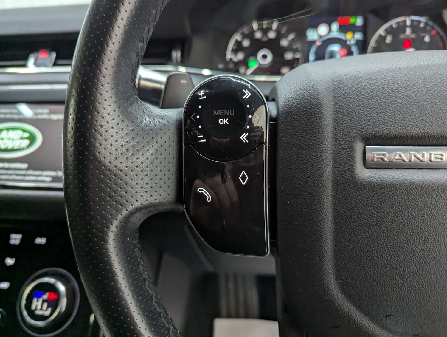 Used Land Rover Range Rover Evoque 2019 for sale - 76858689: Photo 75