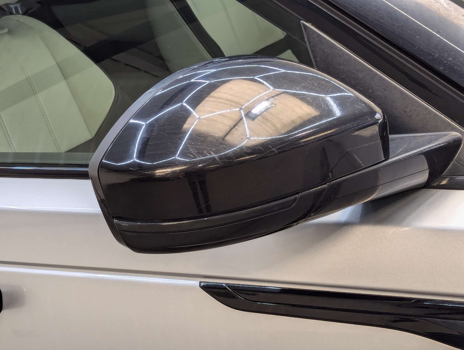 Used Land Rover Range Rover Velar 2018 for sale - 76600903: Photo 25